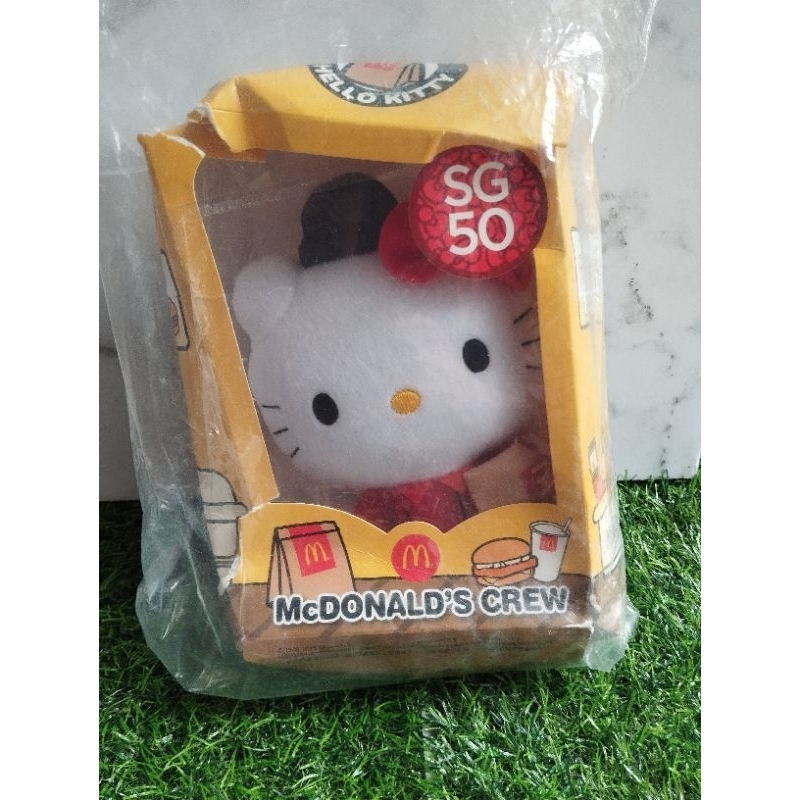 SALE Boneka Hello Kitty SG50 Singapore Series McDonald's Crew Mcd 2015