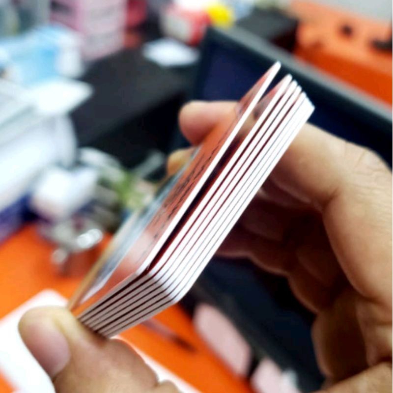 

Cetak Id Card Bahan Pvc TEBAL 0.7 MM
