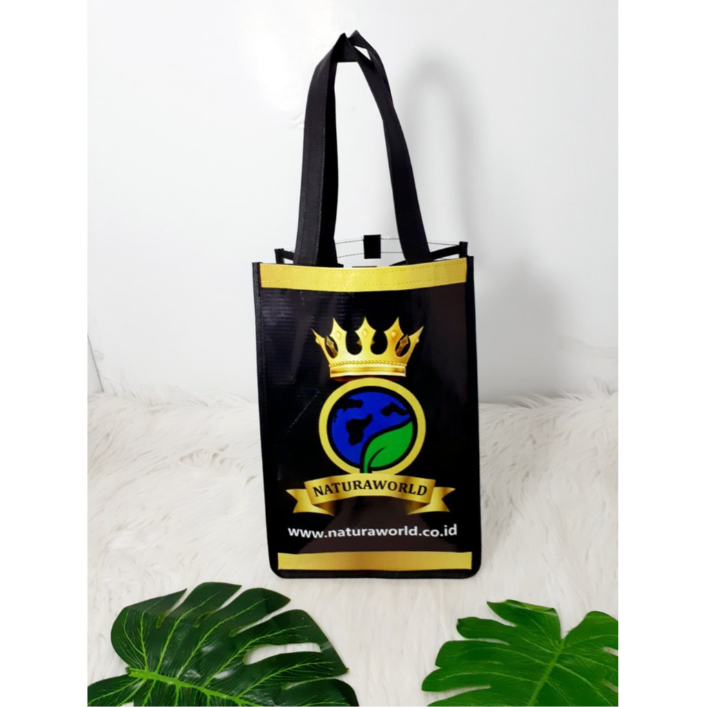 

Tas Souvenir Promosi kosmetik Naturaworld Mika