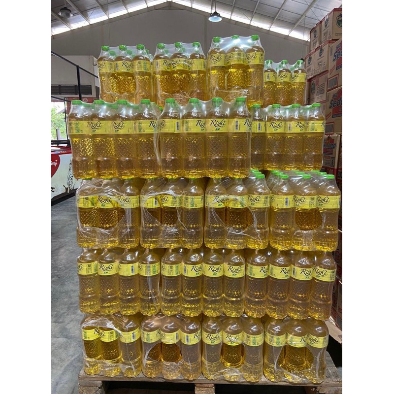 

Minyak Goreng RIZKI / 1dus isi 12 Botol x 800ml Termurah / Terlaris