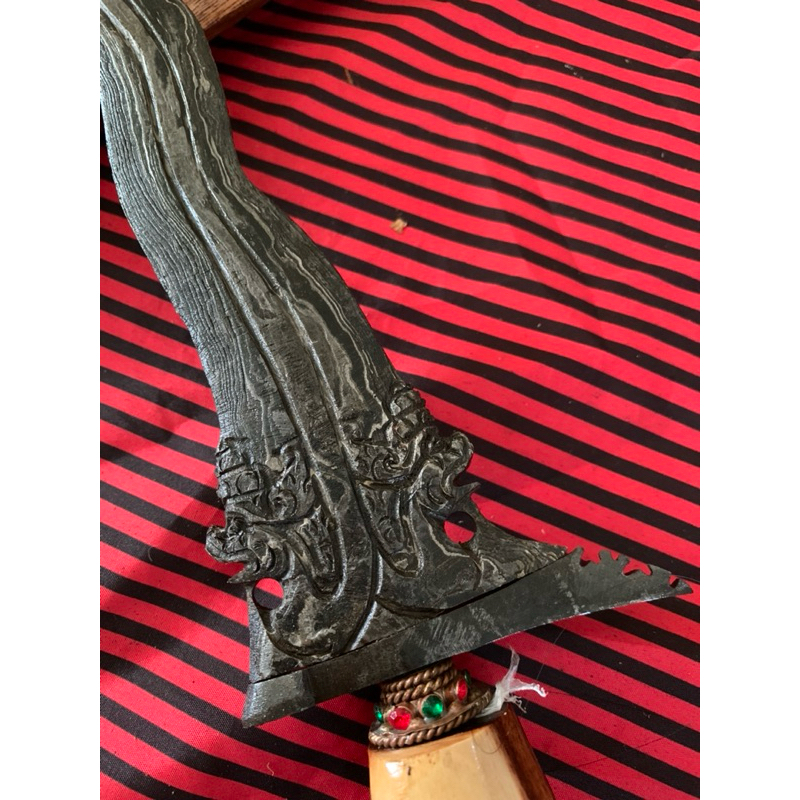 keris nogo kembar