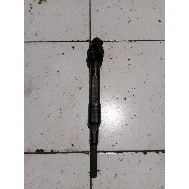 joint stir mobil Toyota Corolla DX second