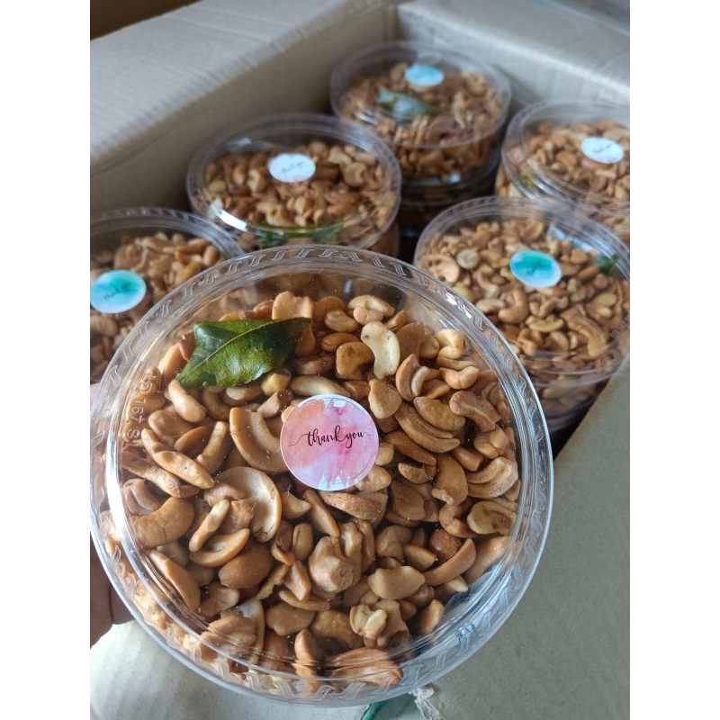 

kacang mede original