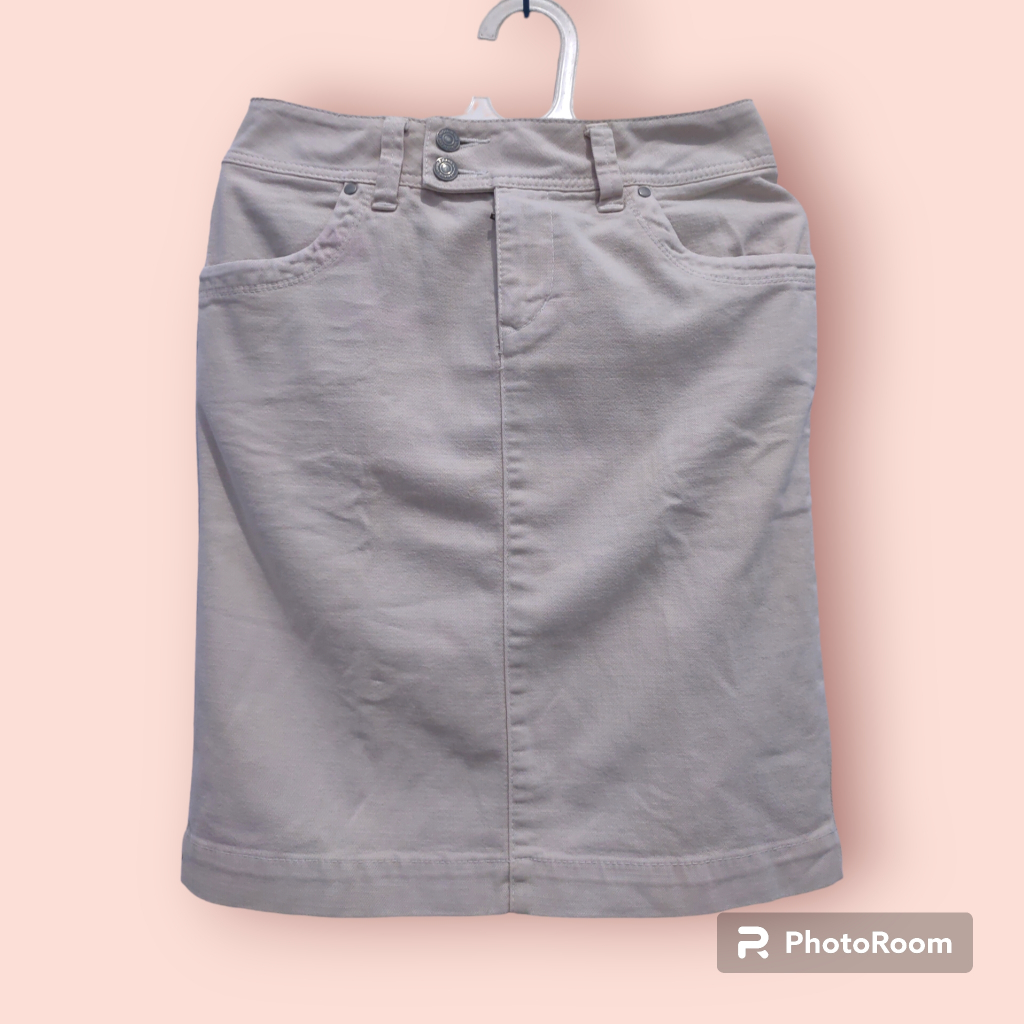 Uniqlo Rok jeans putih