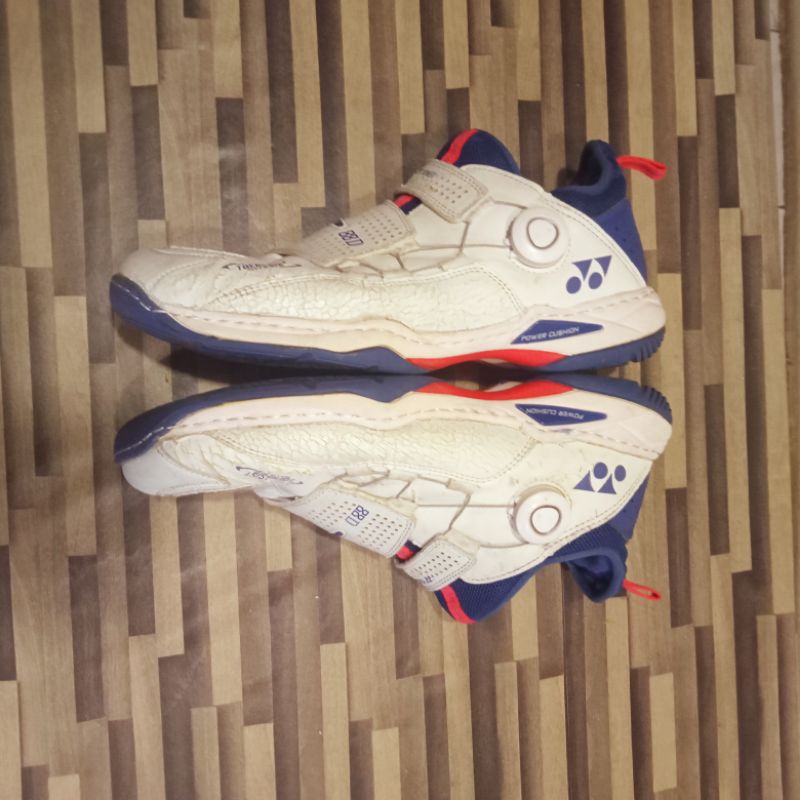 Sepatu Badminton Yonex Boa 88D Grade Ori size 44 inshole 28 cm bekas Good Original