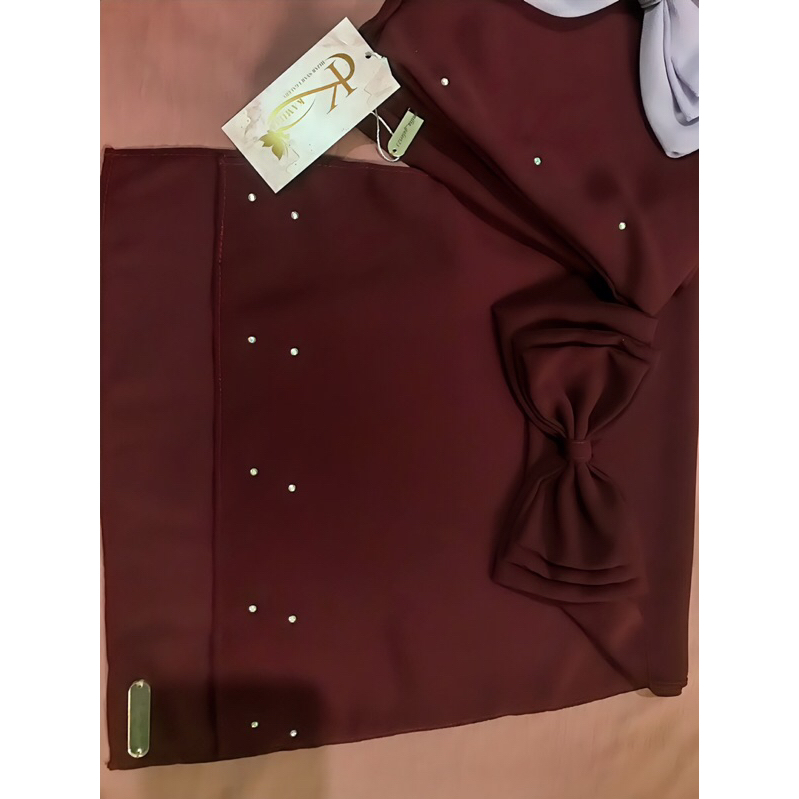 Khimar Segi Empat Instan Zehna Set Cadar Pita