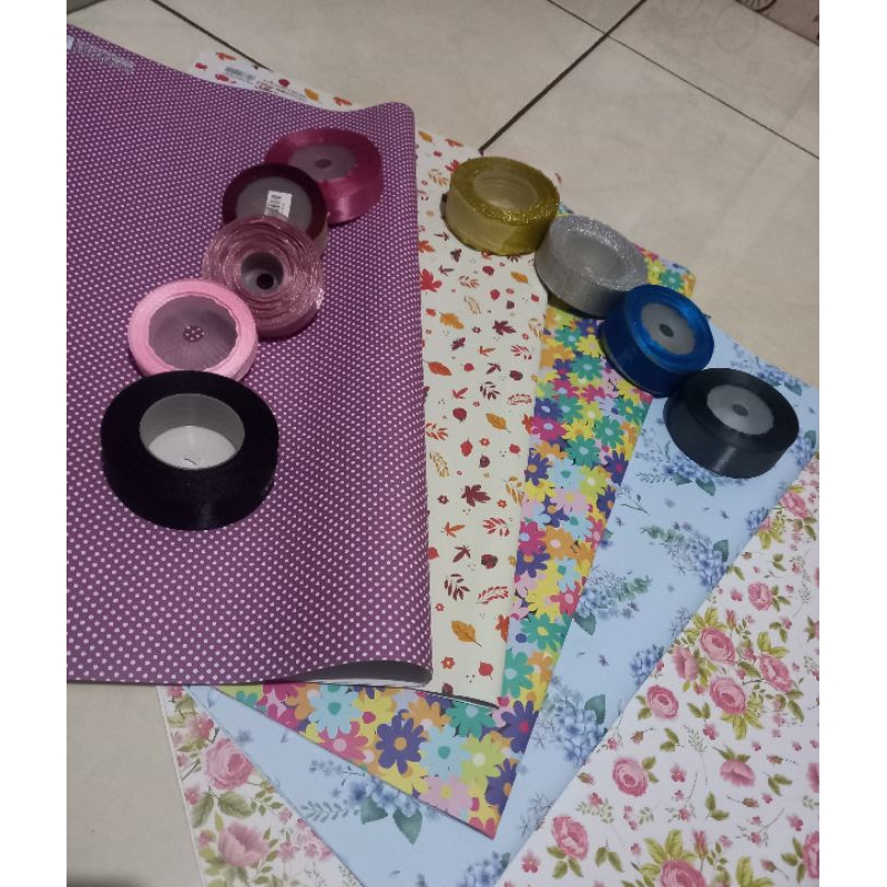 

kartas kado dan dus untuk packing gift