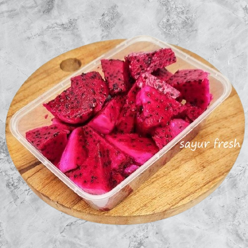 

Buah Naga Merah Potong Super 500ml