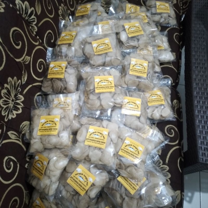 

KERUPUK TENGIRI ASLI 100%