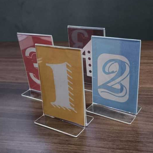 

Tent card acrylic A6 | Akrilik tempat QR code | nomor meja 2 sisi