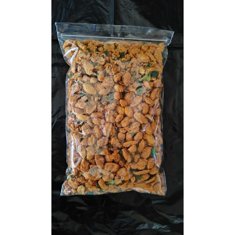 

[Vegetarian] Kacang Daun jeruk 500g