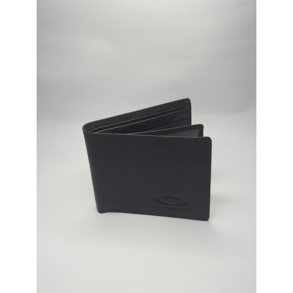 DOMPET PRIA KULIT ASLI Brand Oakley Warna Coklat dan Hitam