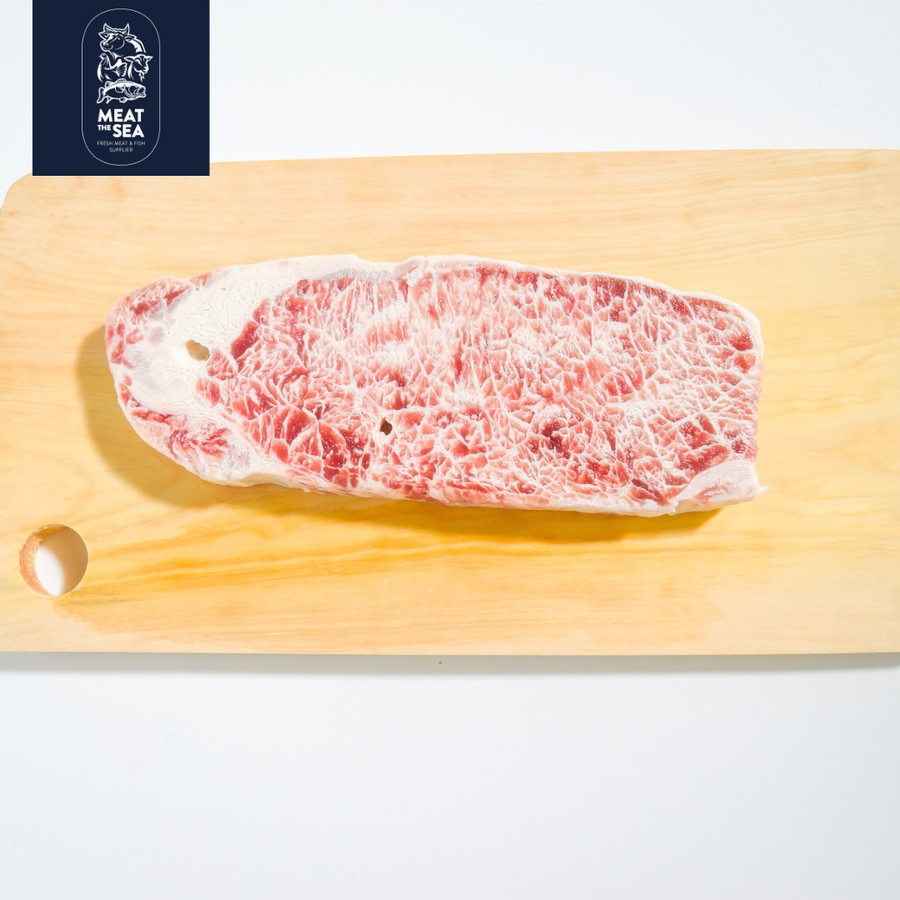 

Premium Wagyu Sirloin Beef Steak ● Striploin Meltiqu