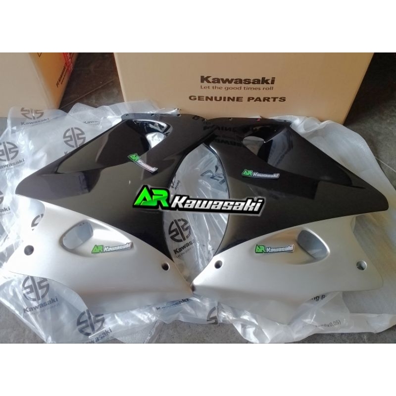 COVER SAYAP FAIRING NINJA RR OLD HITAM SILVER ORIGINAL
