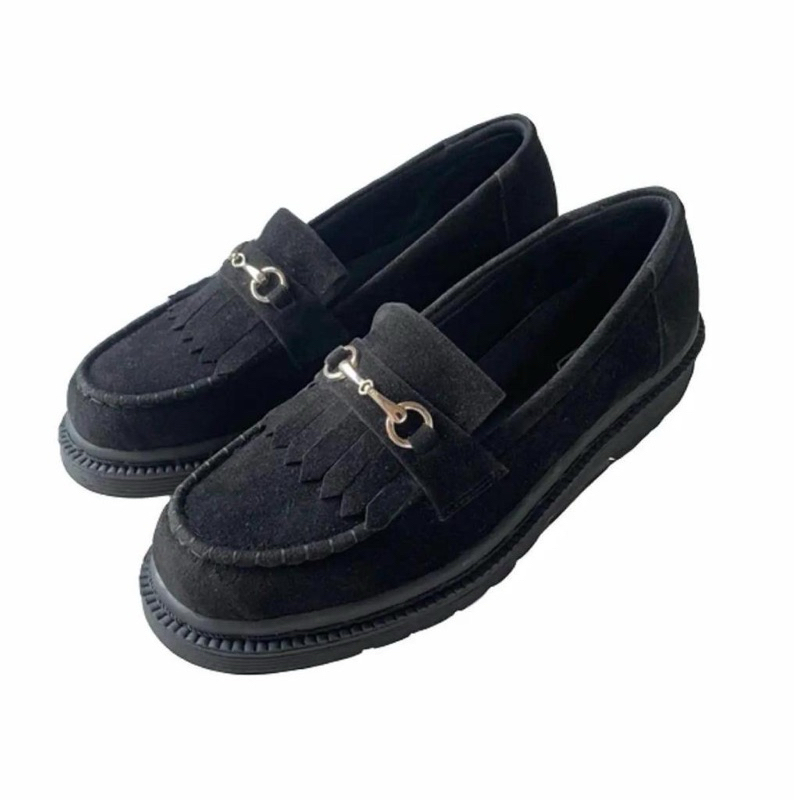 Outfit.Loafers Sepatu Pria Formal Docmart Tassel Suede Slipon Loafers "ANDRIAN TASSEL" Pria Kerja Fo