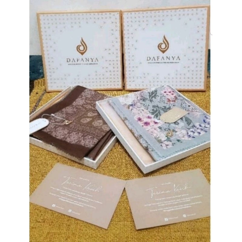 jilbab segi empat DAFANYA BOX DAN DAFANYA ECO
