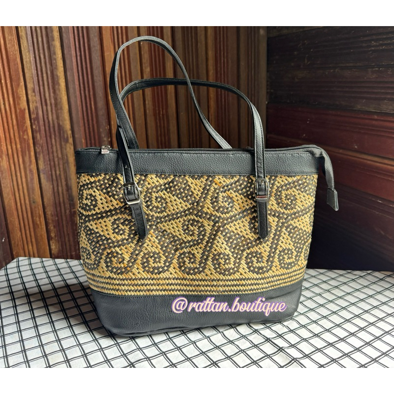 tas rotan jinjing