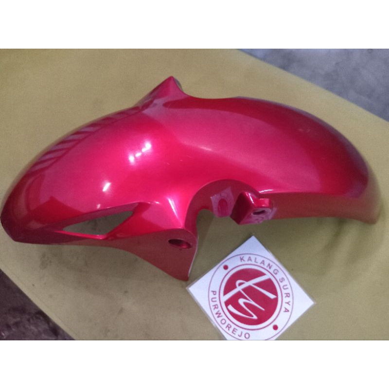 slebor spakbor fender depan CB150R Old merah marun original second mulus