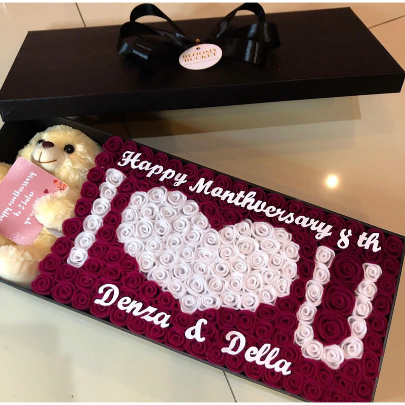 

BLOOMYBUCKET | Bloomy box + teddy / ukuran 20x50x9cm / Buket bunga