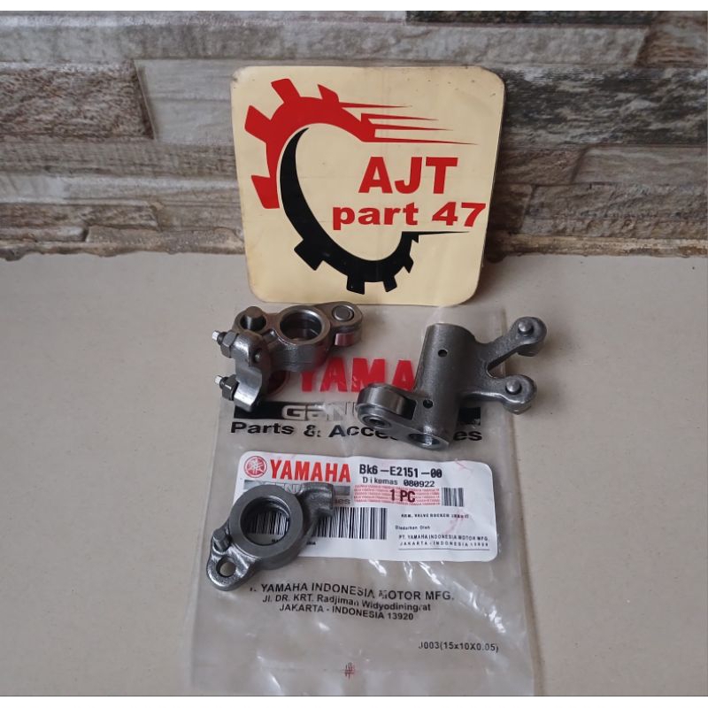 Platuk Klep Sepatu Klep Set Komplit In/Ex Yamaha R15 VVA VV3 Vixion R 155 Led WR 155 R/L (BK6) Orgin