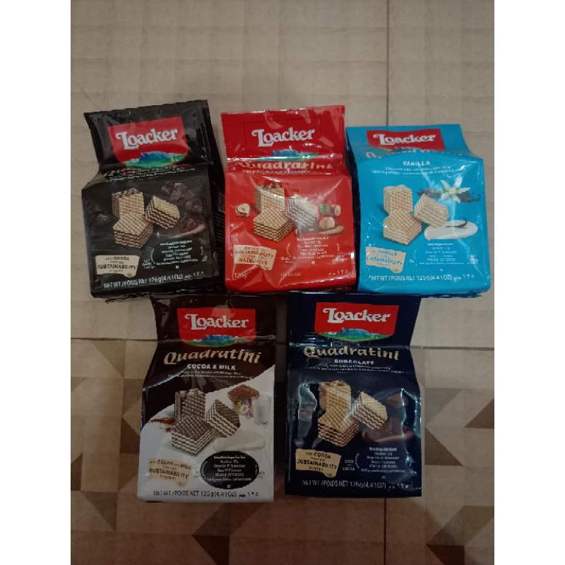 

Loacker Wafer DarkChoco Napolitainer Hazelnut Vanilla Cocoa&Milk Choco 125gr