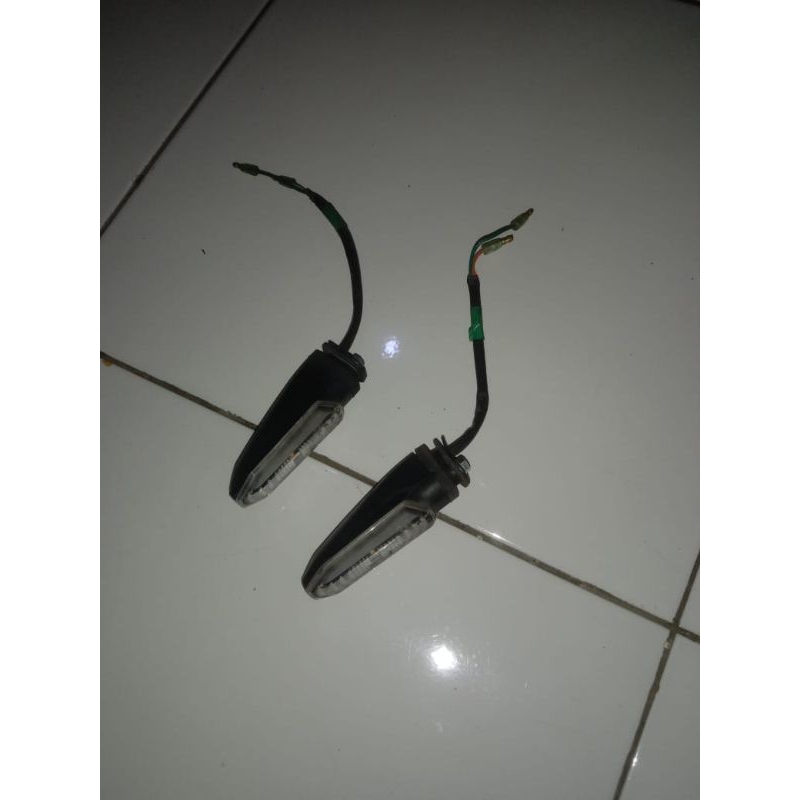 lampu_sein_depan_cbr150r