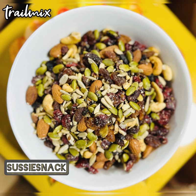 

BIG SALE TRAIL MIXD ROASTED CEMILAN SEHAT 5 GR AlmondPumkinSunflowerbiji flaksitKismis KuningKismis HitamCrandberryCeaseed gas