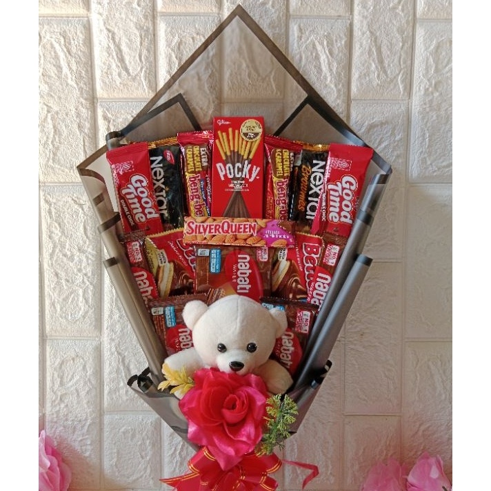 

READY STOCK BARANG BISA DIKIRIM HARI YANG SAMA Bucket Snack BUKET MAKANAN SNACK BUCKET Sidang wisuda ultah POCKY H12