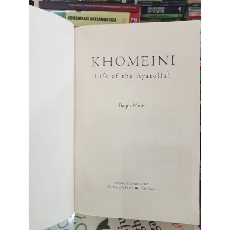 buku otobiografi KHOMAINI