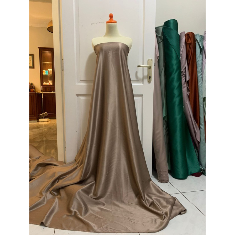 Kain Satin Velvet Premium Meteran Polos Seragam Bridesmaid Warna Coklat Milo