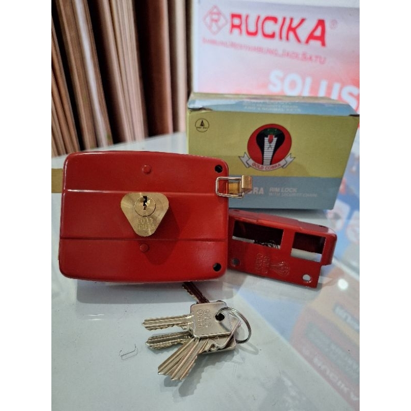 Kunci Pintu Besi Teralis Cobra Merah