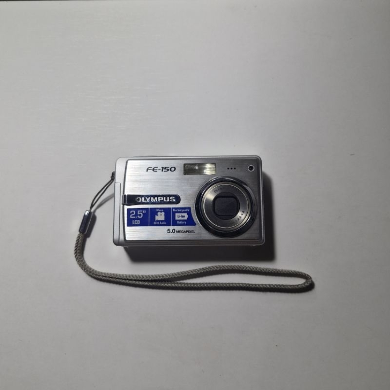 Kamera Digital Olympus FE-150