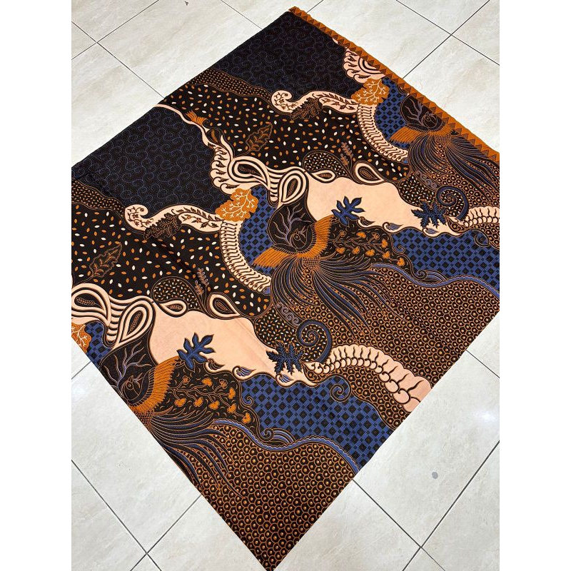 Kain Batik Cabut solo motif merak kembar