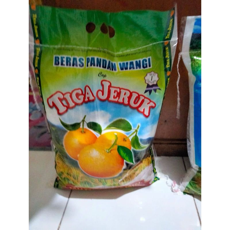 

BERAS TIGA JERUK