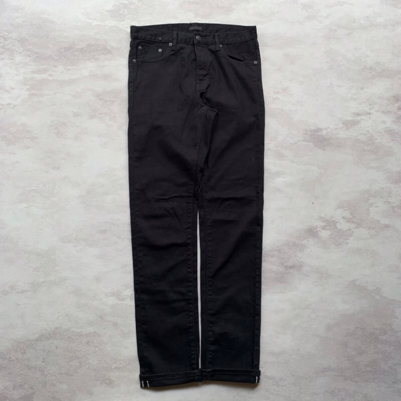 Uniqlo selvedge black jeans