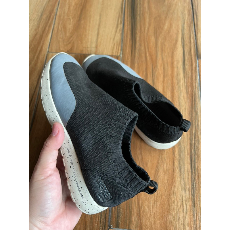 PRELOVED SEPATU WAKAI ANAK SZ 32 ORI