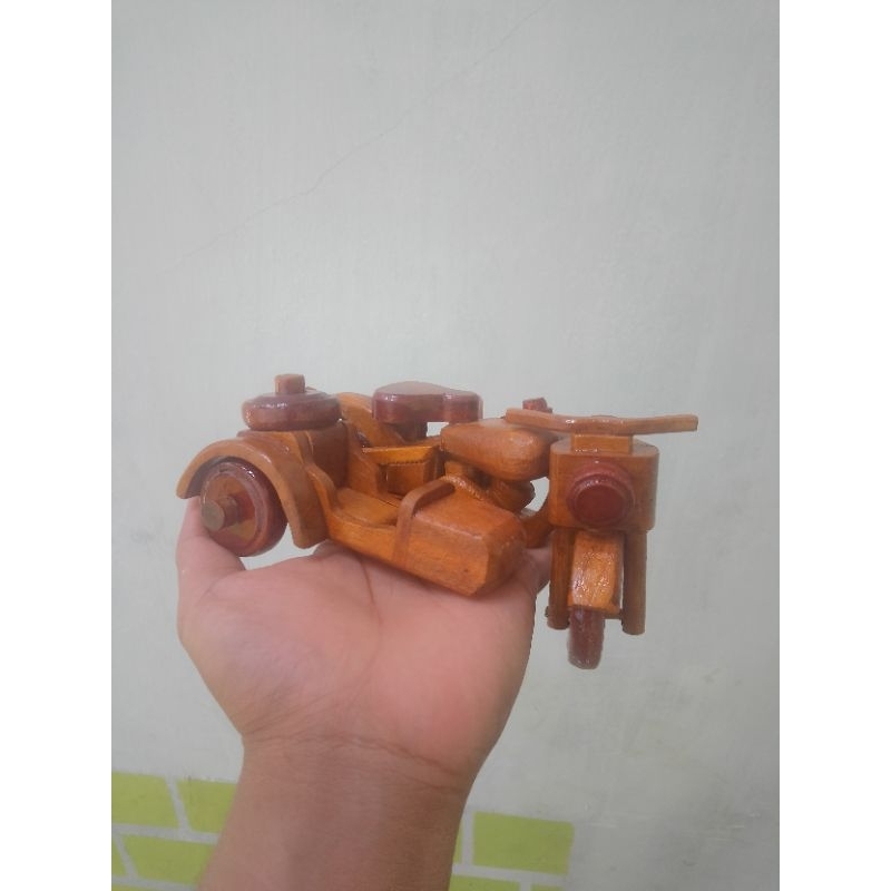 MINIATUR/PAJANGAN KAYU JATI HARLEY