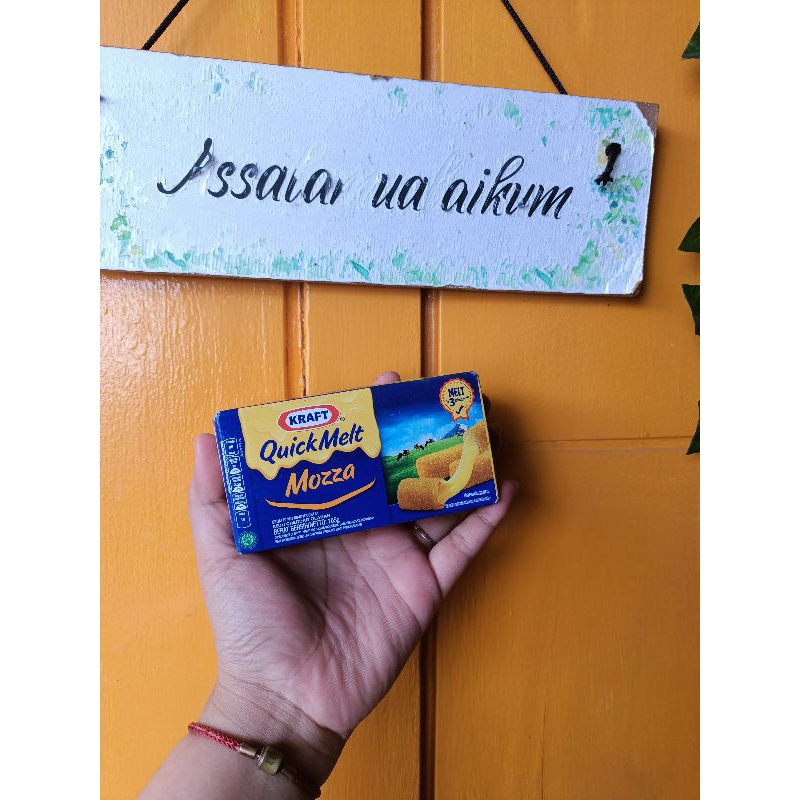 

keju Kraft quickmelt Moza (exp Desember 2024)