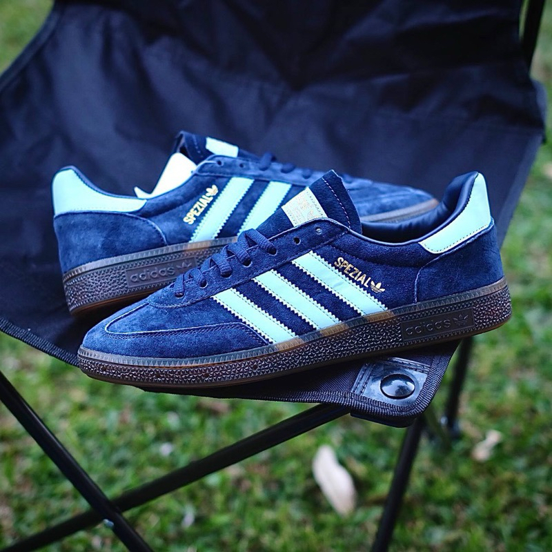Adidas Handball Spezial Navy Gum BNIB