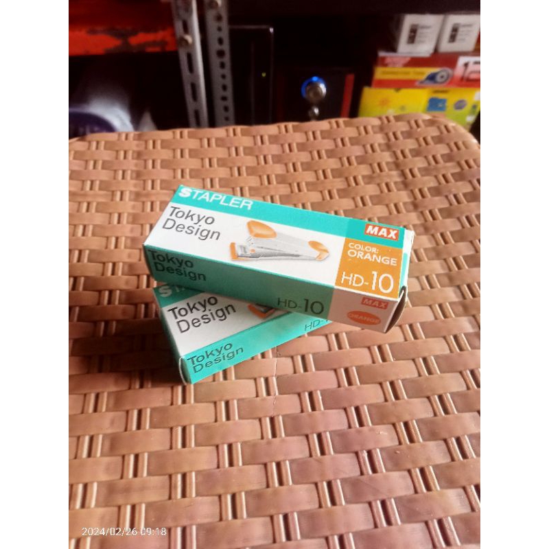 

Staples Max HD 10 1 Pcs