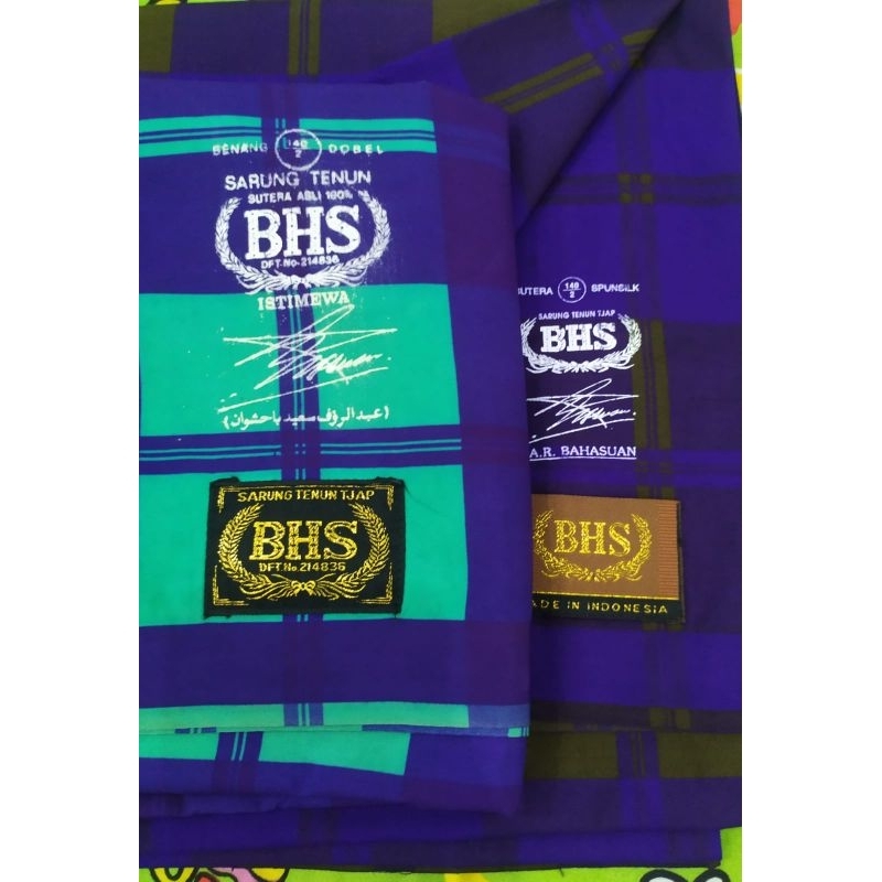 Sarung BHS Second Like New / Layak Pakai / Murah / Bagus / Terkenal.