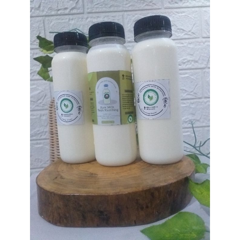 

susu kambing murni raw and grass fed 250 ml