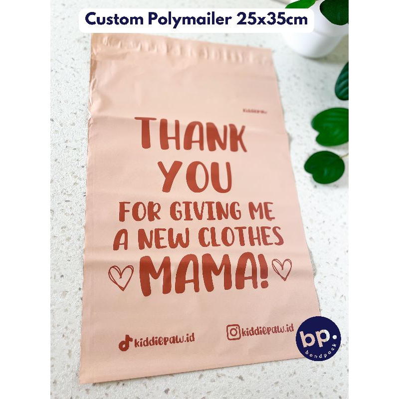 

CUSTOM POLYMAILER MATTE KECIL SEDANG