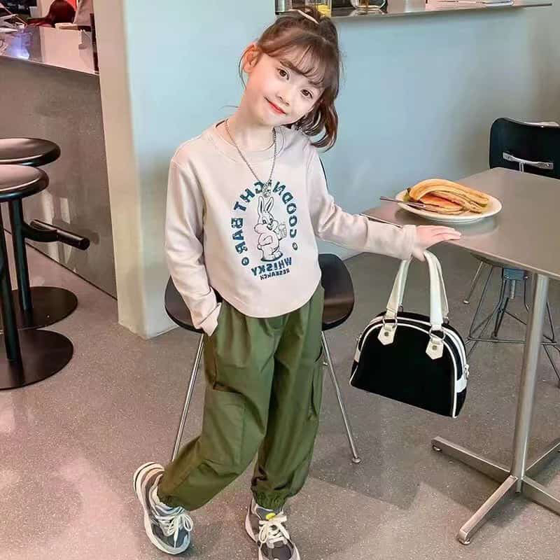 Setelan Set Anak Import Atasan dan Celana Kargo jogger