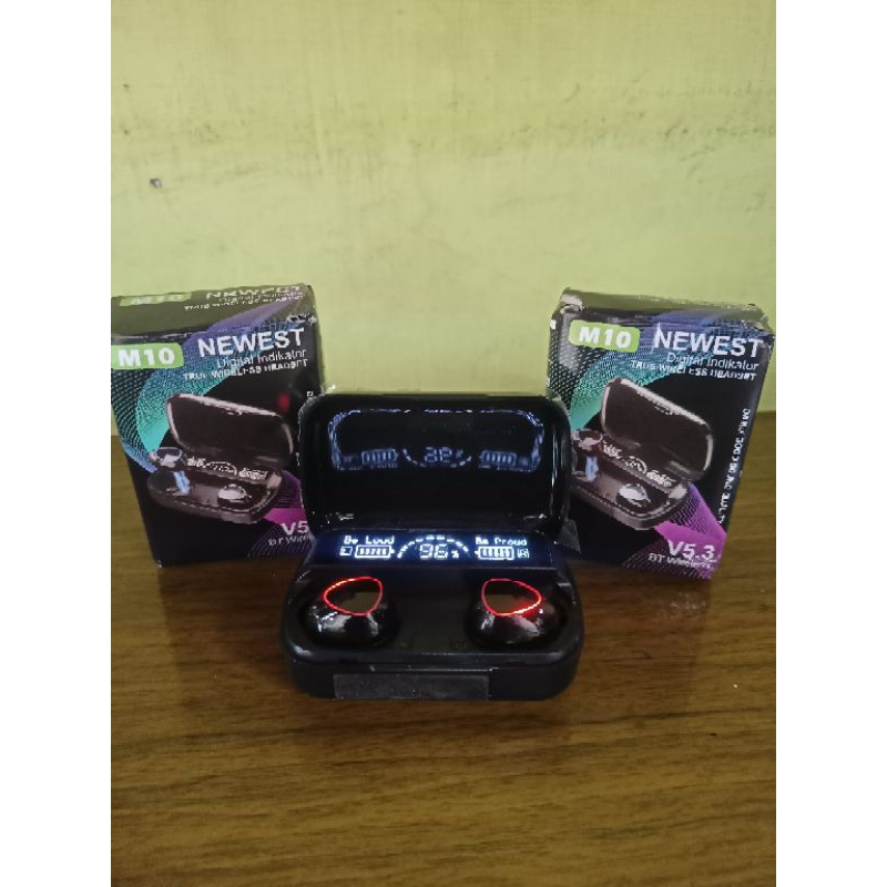 TWS M10 + power bank