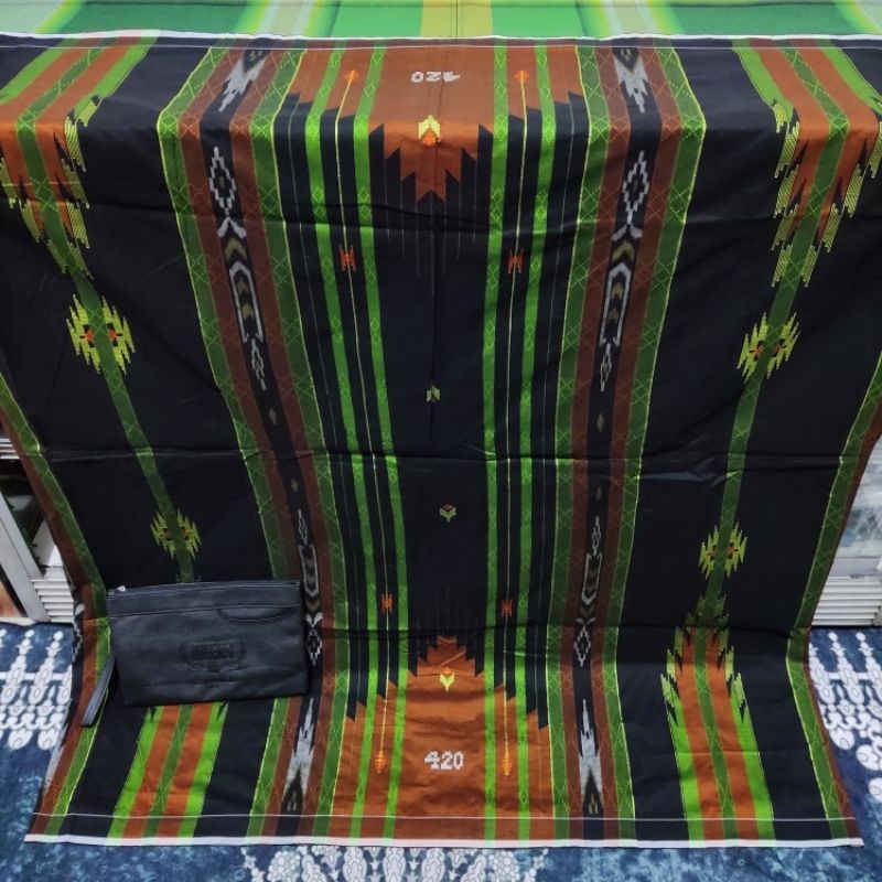 sarung ATBM mesres mix sutra motif SGT