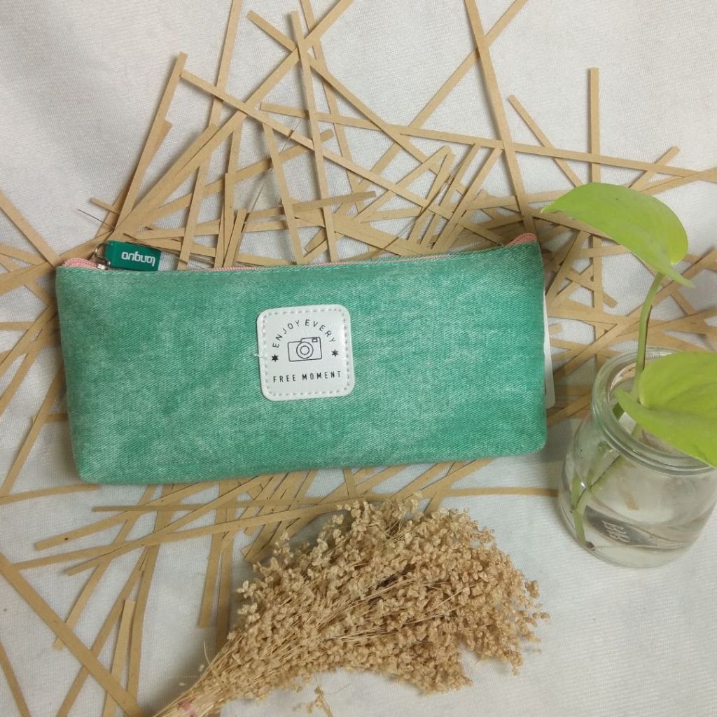 

Pencil Case Tempat Pensil Languo Style Full Green - Perlengkapan Sekolah Kantor - 3440