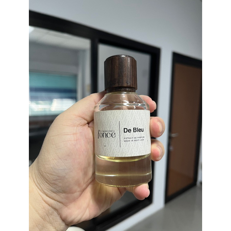 FONCE de bleu preloved mirip bleu de chanel