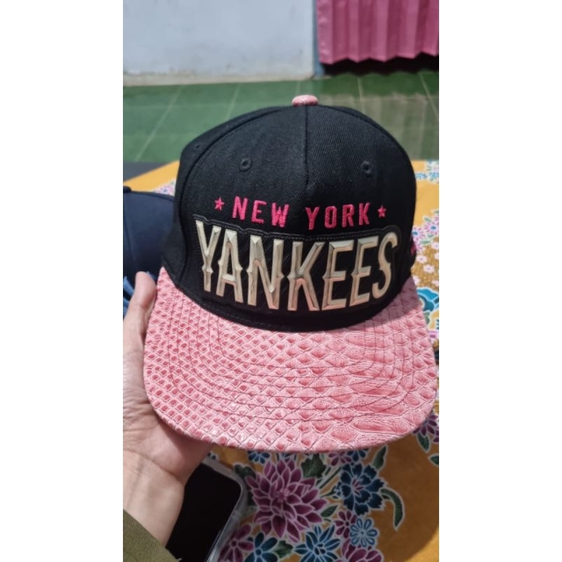 Topi MLB original New York Yankees bekas