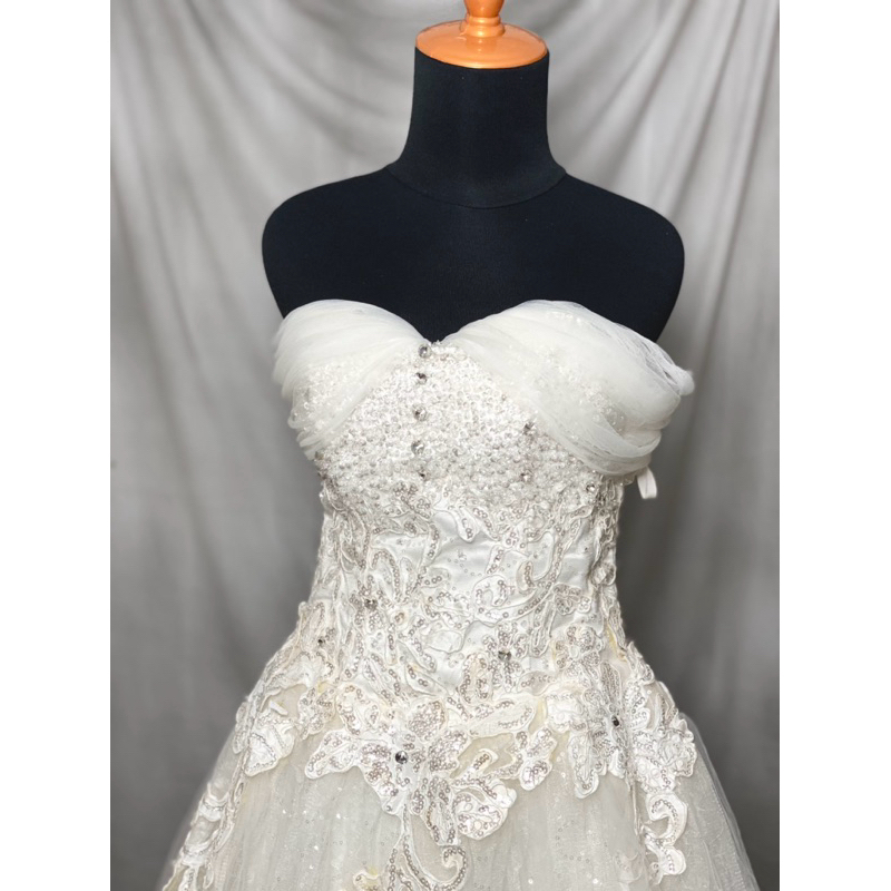 gaun wedding , gaun pengantin, wedding gown, gaun wedding putih, wedding gown, preloved wedding gown